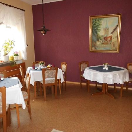 Hotel Garni Am Heuberg Ешвеге Екстериор снимка